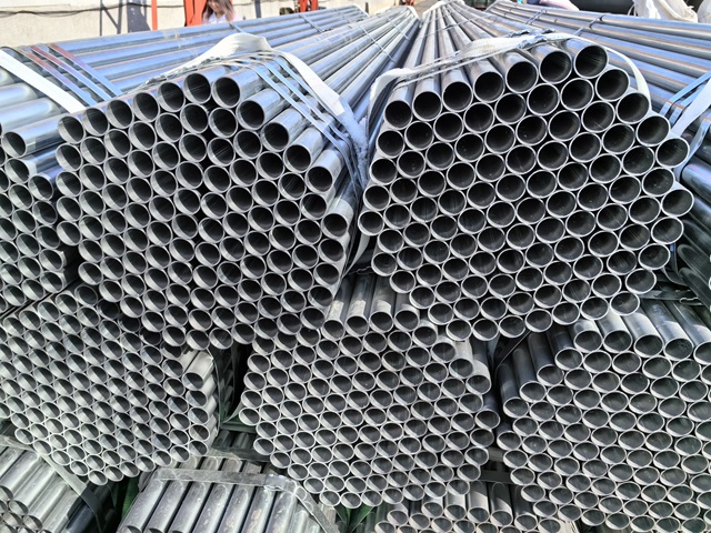 Galvanized Scaffolding Accessoires Rectangular Pipe Round Mild Steel Pipe