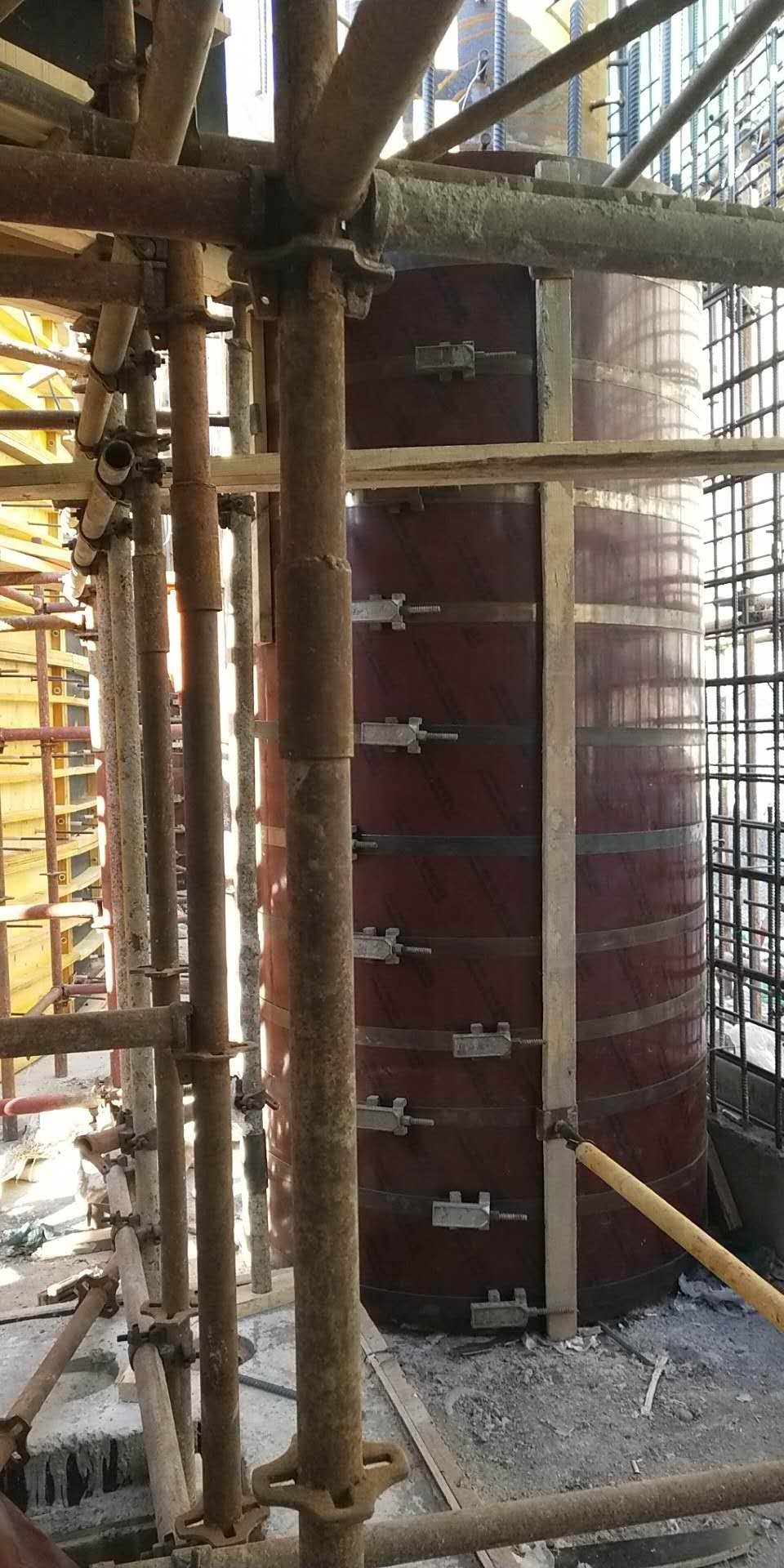 Huge Diameter wooden Square Circle Formwork Round Column 