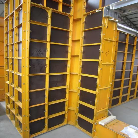 ZEEMO Symons 63 Steel Frame Plywood Ply Forms Work Concrete Workform for Construction Durable And Versatile Product Type