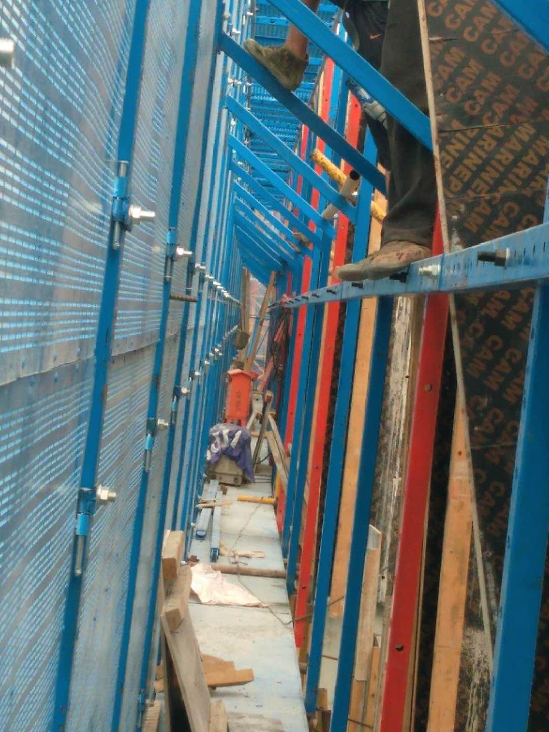 lift scaffolding Auto Climbing frame hydraulic electric formwork save cost and time for casting concrete operation platform