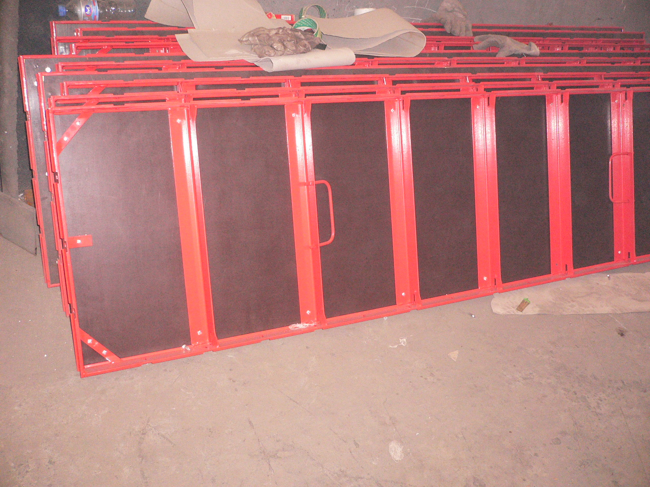 Factory Direct Sales Concrete Wall Forming Systems Euro Steel-Ply Frame 63Mm Formwork