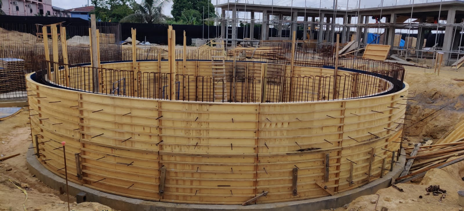 Competitive price factory direct sales Zeemo Concrete Circular Water Tank Formwork System with H20 Timber Beam