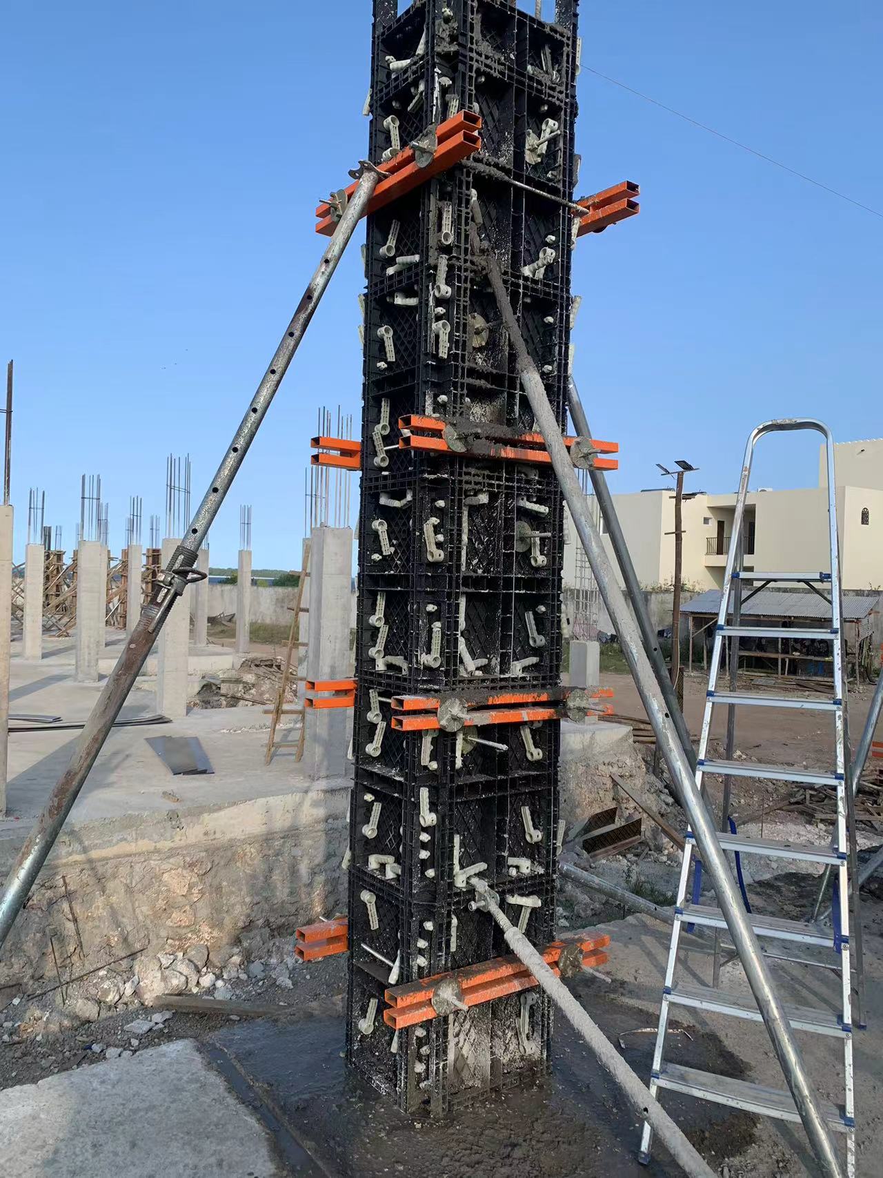 Modern Design Adjustable Plastic Square Column Formwork in India ABS