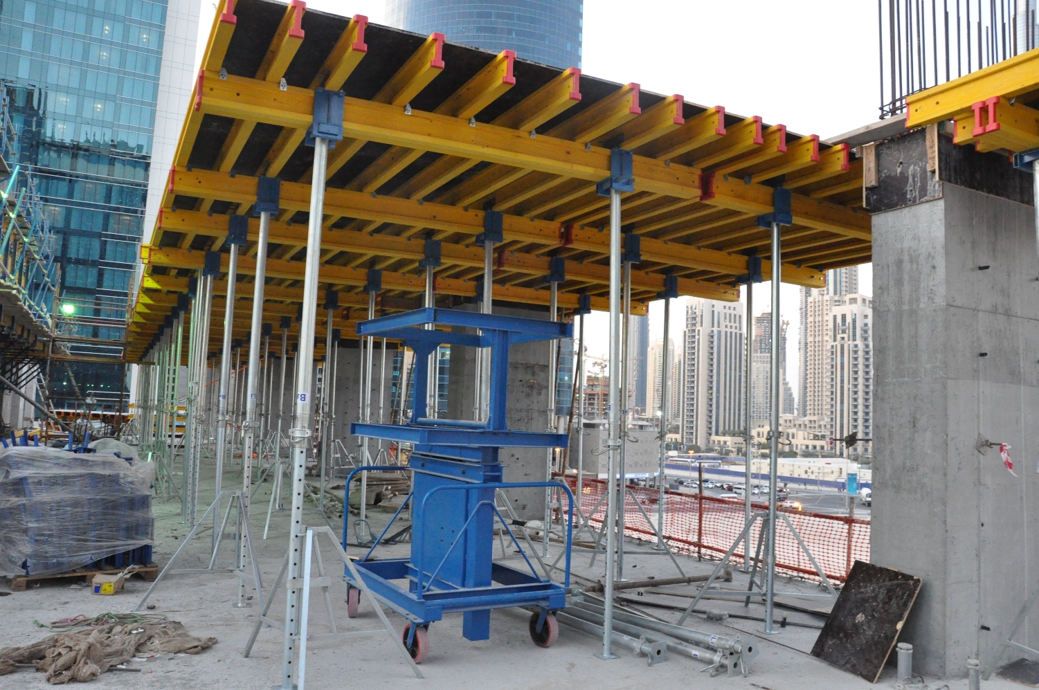 Most popular concrete slab table wall steel formwork for construction