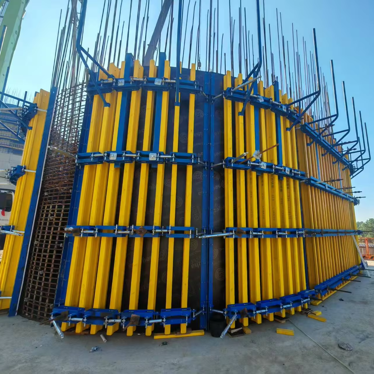 H20 Timber Beam Used for Curved Formwork